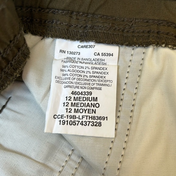 Lee Olive Green Capr - Picture 7 of 7